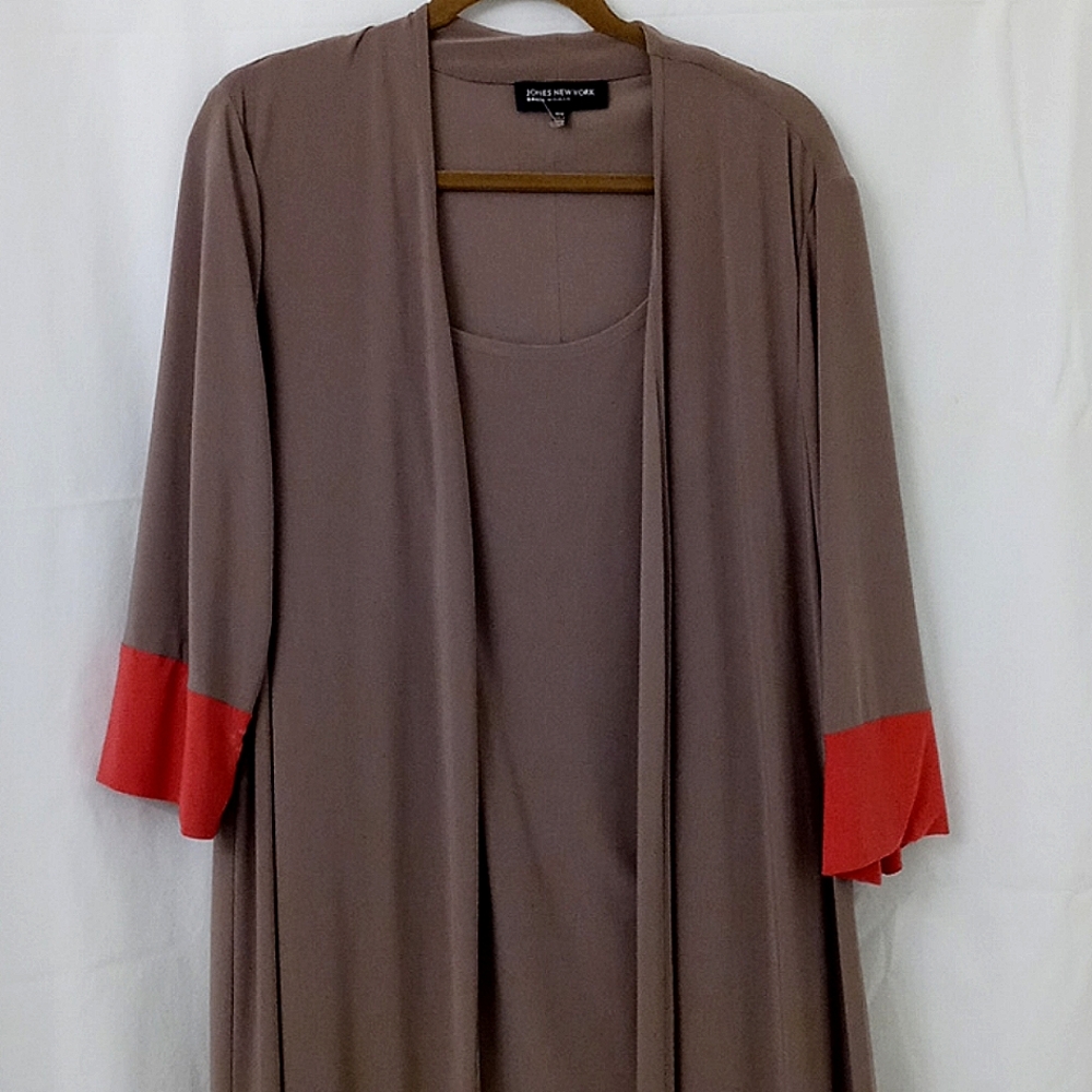 Stylish. Starting Fall dress